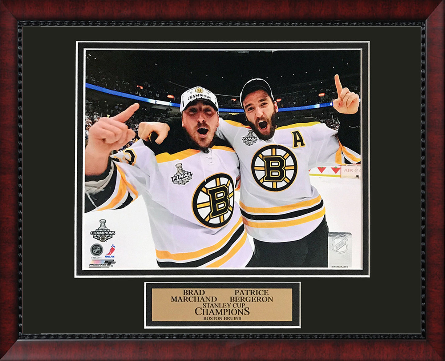 Brad Marchand Patrice Bergeron photo Stanley Cup 2011 11x14