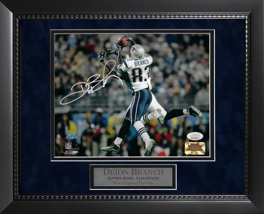 Deion Branch Autograph Photo Super Bowl XXXIX Catch 11x14