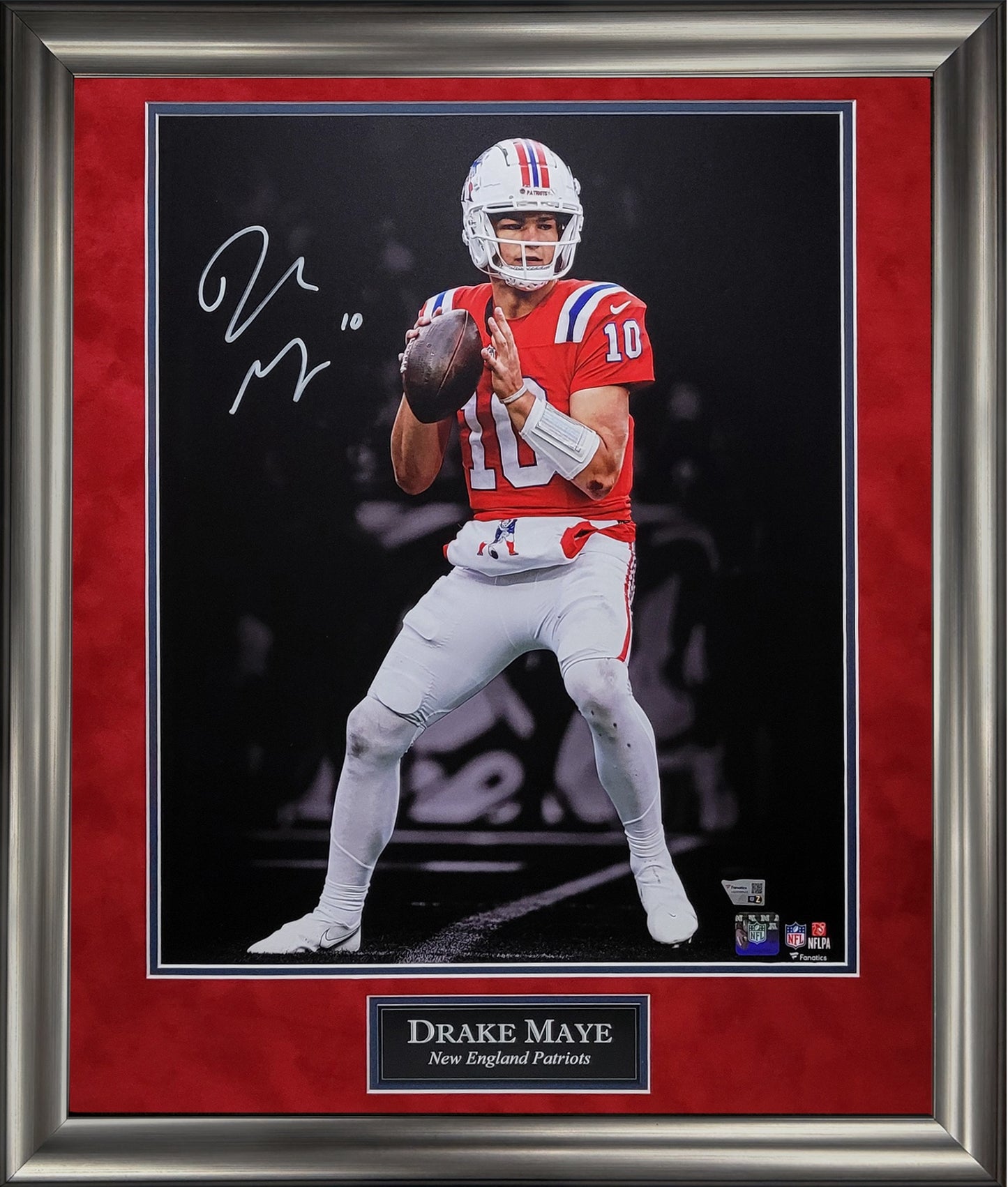 Drake Maye Autograph 16x20 Photo - First Start Spotlight - New England Patriots - Framed 23x27 - Fanatics Authentication