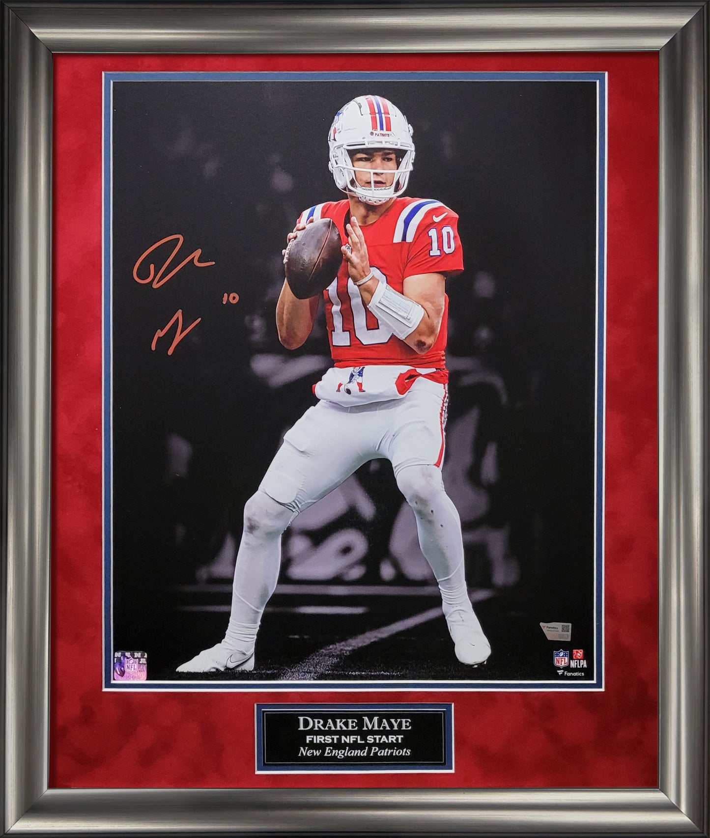 Drake Maye Autograph 16x20 Photo - First Start Spotlight - New England Patriots - Framed 23x27 - Fanatics Authentication