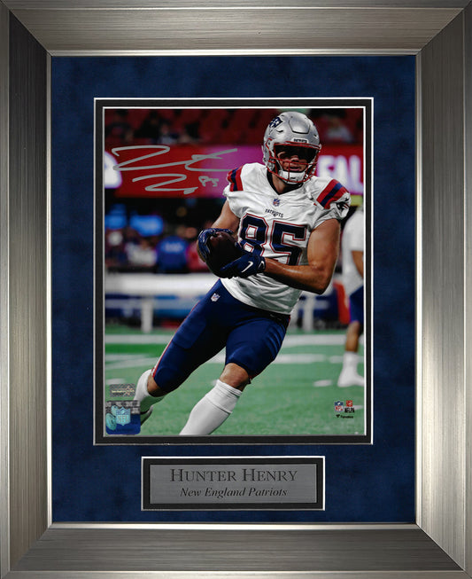 Hunter Henry Autograph Photo Run 11x14