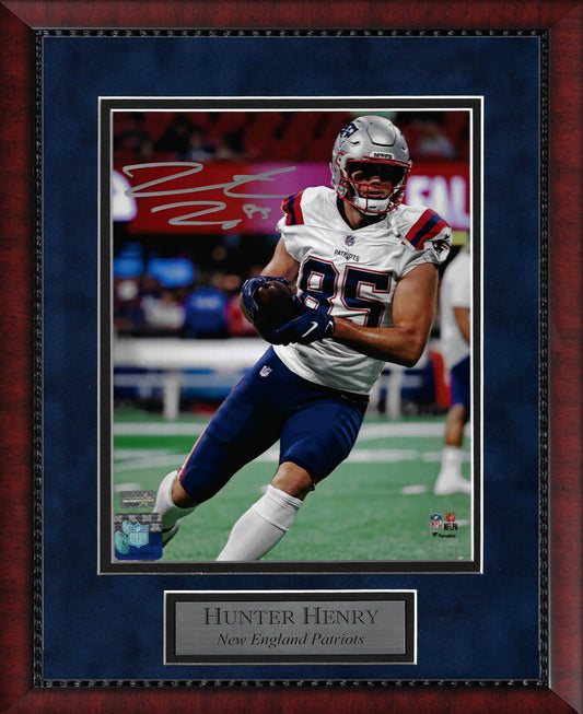 Hunter Henry Autograph Photo Run 11x14
