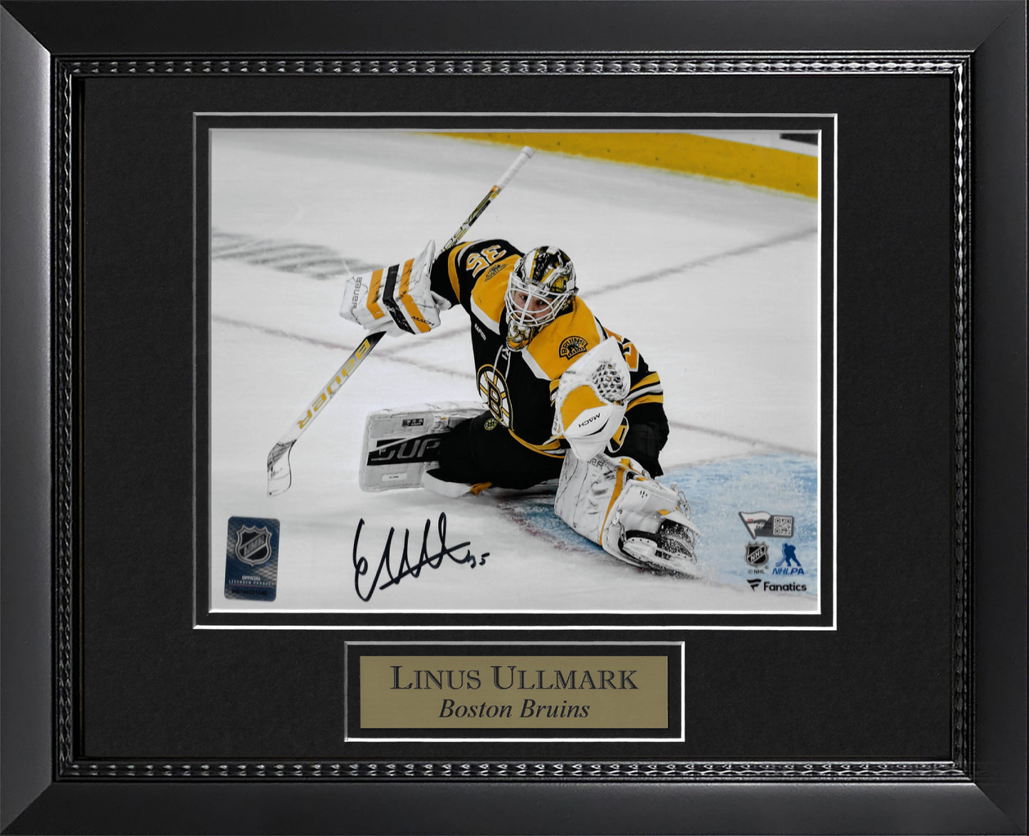 Linus Ullmark Autograph Photo Save 11x14