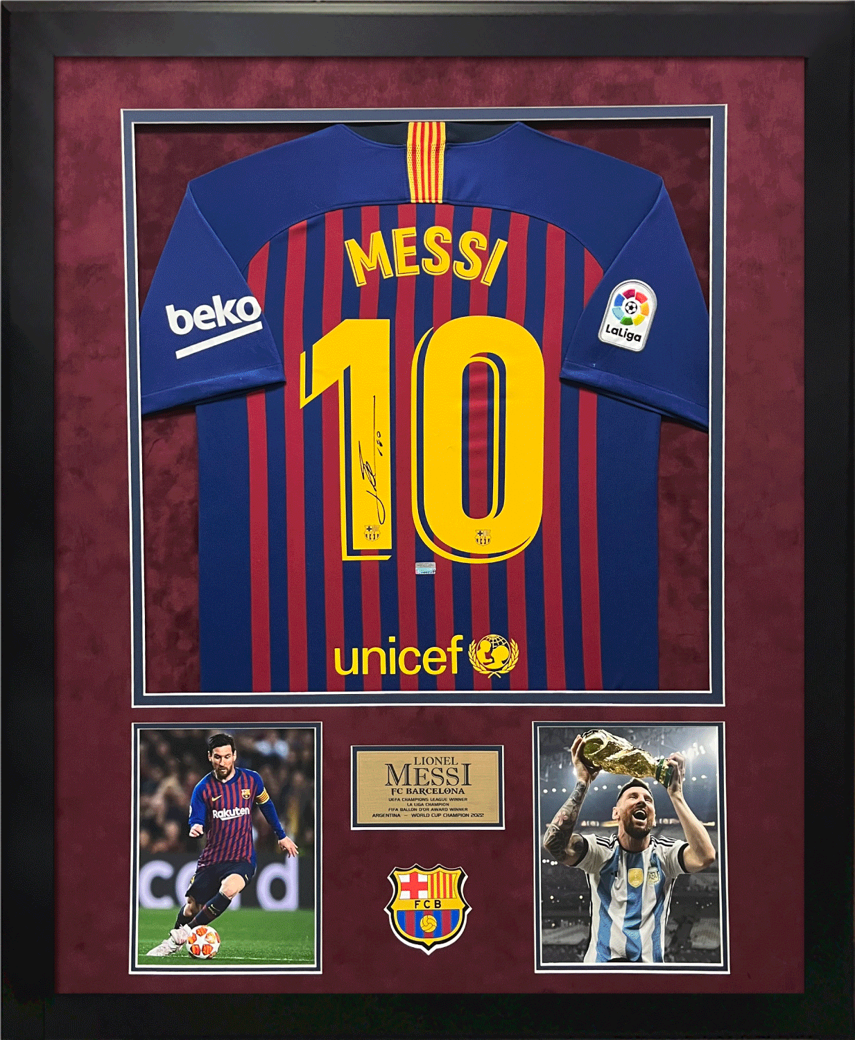 Lionel Messi Autograph Jersey Barcelona 2018-2019 Striped Framed 37x45