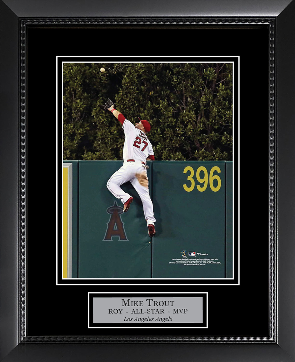 Mike Trout Jump Wall To Catch 11x14