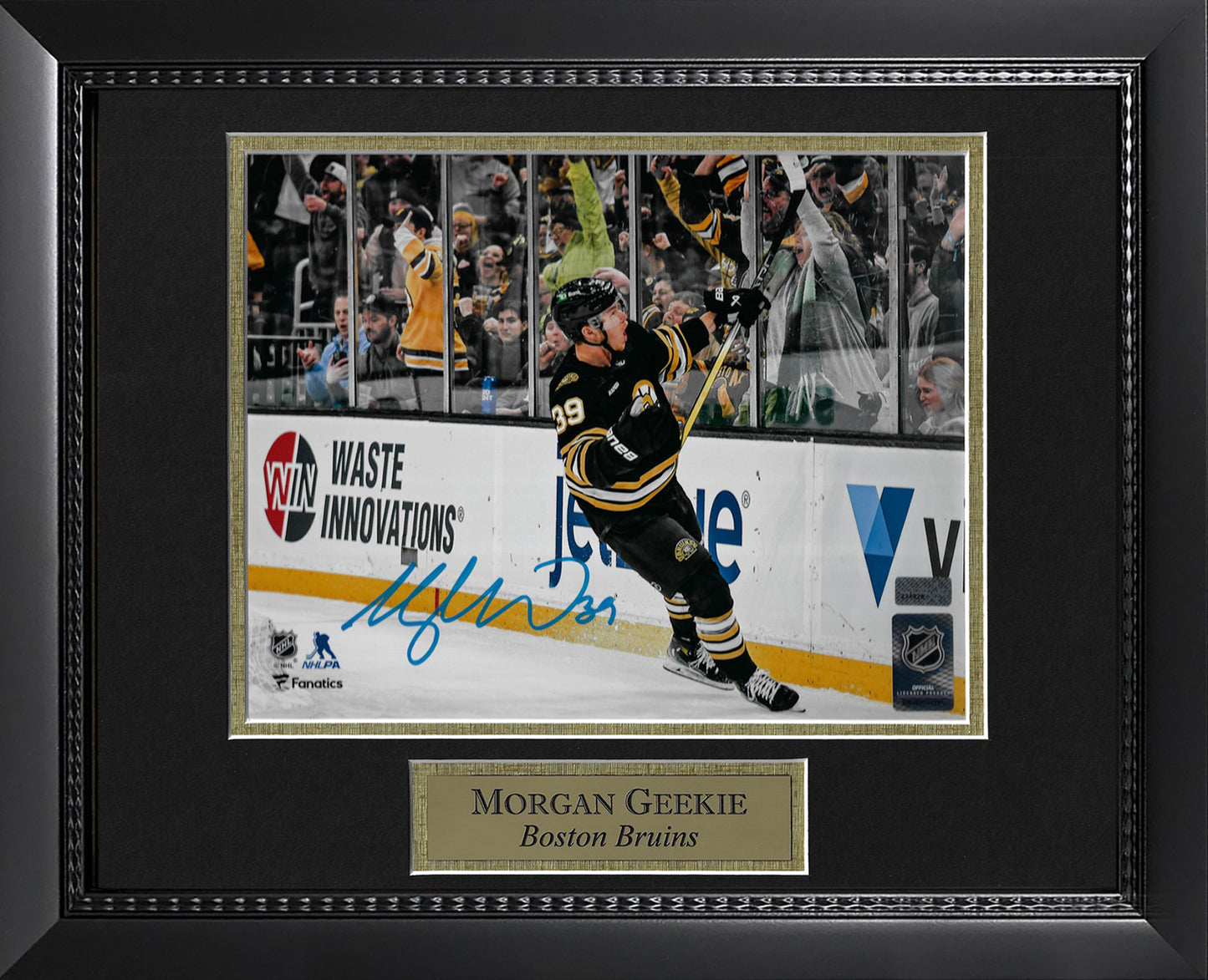 Morgan Geekie Autograph Photo Cheer 11x14