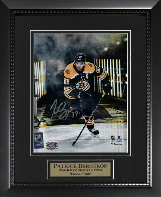 Patrice Bergeron Autograph Photo Entrance 11x14