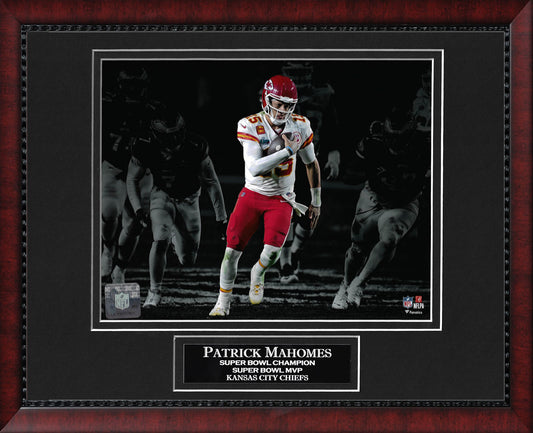 Patrick Mahomes Photo Run Spotlight 11x14