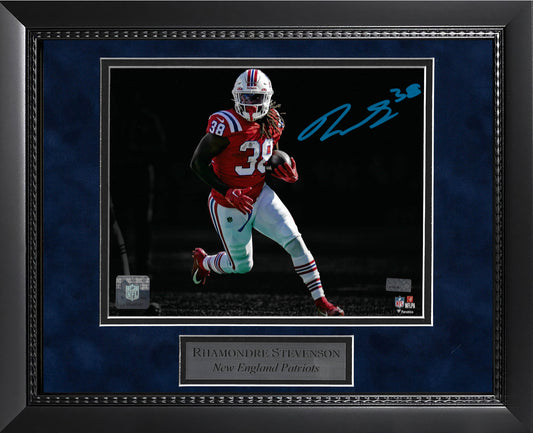 Rhamondre Stevenson Autograph Photo Spotlight 11x14