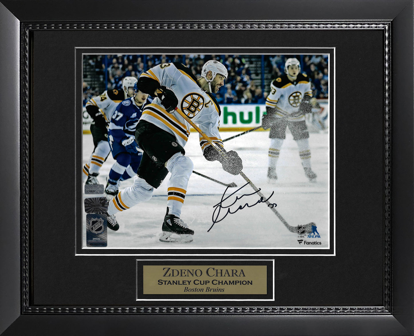 Zdeno Chara Autograph Photo 11x14