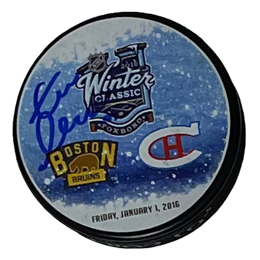 Zdeno Chara Autograph Puck Winter Classic 2016