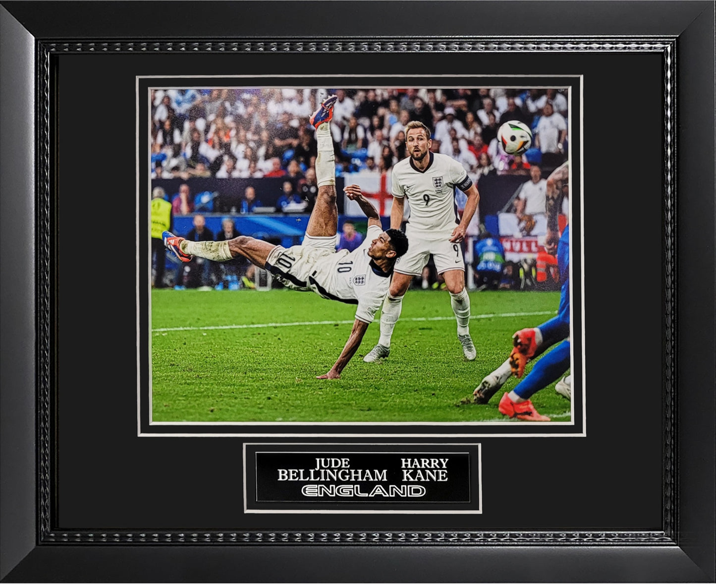 Jude Bellingham, Harry Kane Photograph - England National Team - Framed 13x16