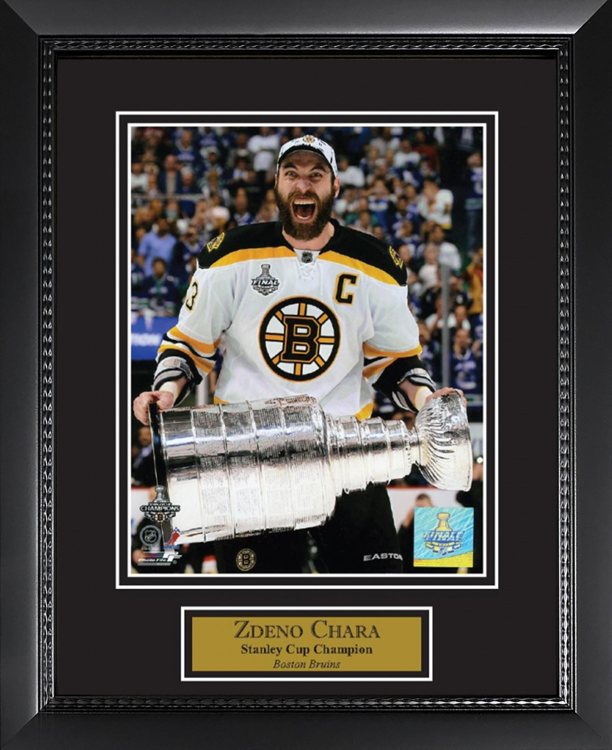 Zdeno Chara Photo Stanley Cup 2011 Trophy 11x14