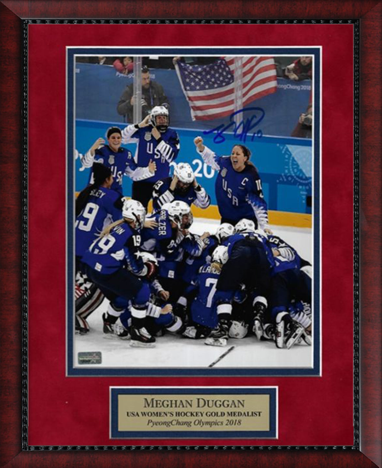 Meghan Duggan Autograph 8x10 Photo - 2018 USA Victory - Framed 13x16 - New England Picture Authentication