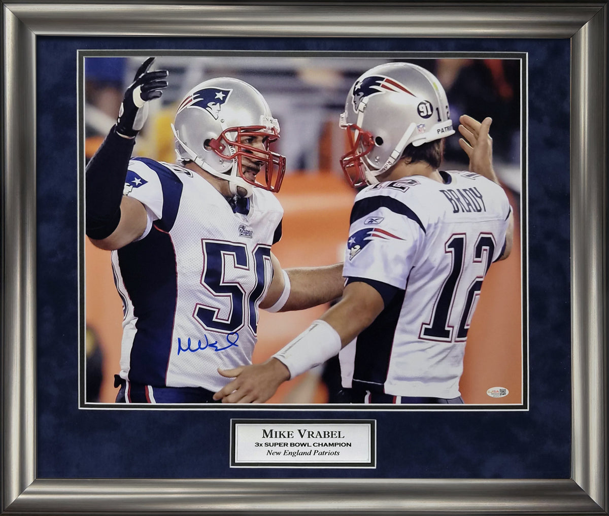 Mike Vrabel Autograph 16x20 Photo - On Field With Brady - New England Patrtiots - Framed 23x27 - JSA Authentication