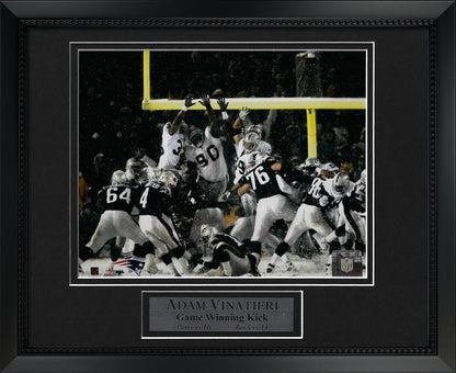 Adam Vinatieri Photo AFC Playoff Game 2002 Snow Kick 11x14