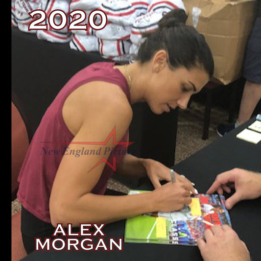 Alex Morgan Signing