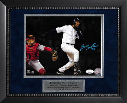 Bernie Williams Autograph Photo Spotlight 11x14
