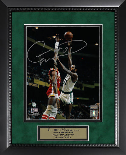 Cedric Maxwell Autograph Photo Shoot 11x14