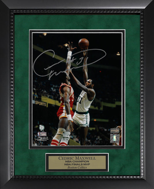 Cedric Maxwell Autograph Photo Shoot 11x14