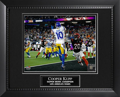 Cooper Kupp Photo Catch Ball 11x14