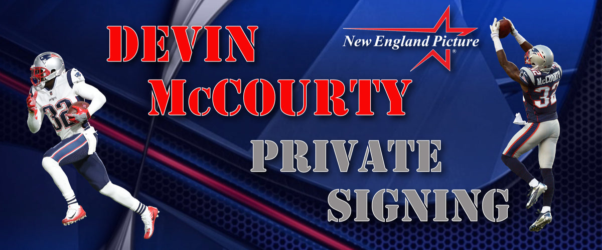 Devin_McCourty_Private_Signing_1920x800_1d6fd152-d2a0-416f-be3a-365ac708dbf9
