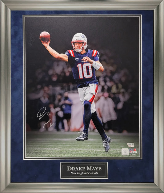 Drake Maye Autograph Photo Leap & Pass 23x27 Fanatics Authentication