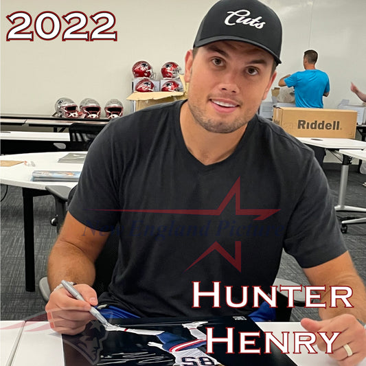 Hunter Henry Signing