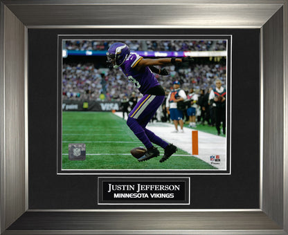 Justin Jefferson Photo Hit The Griddy 11x14