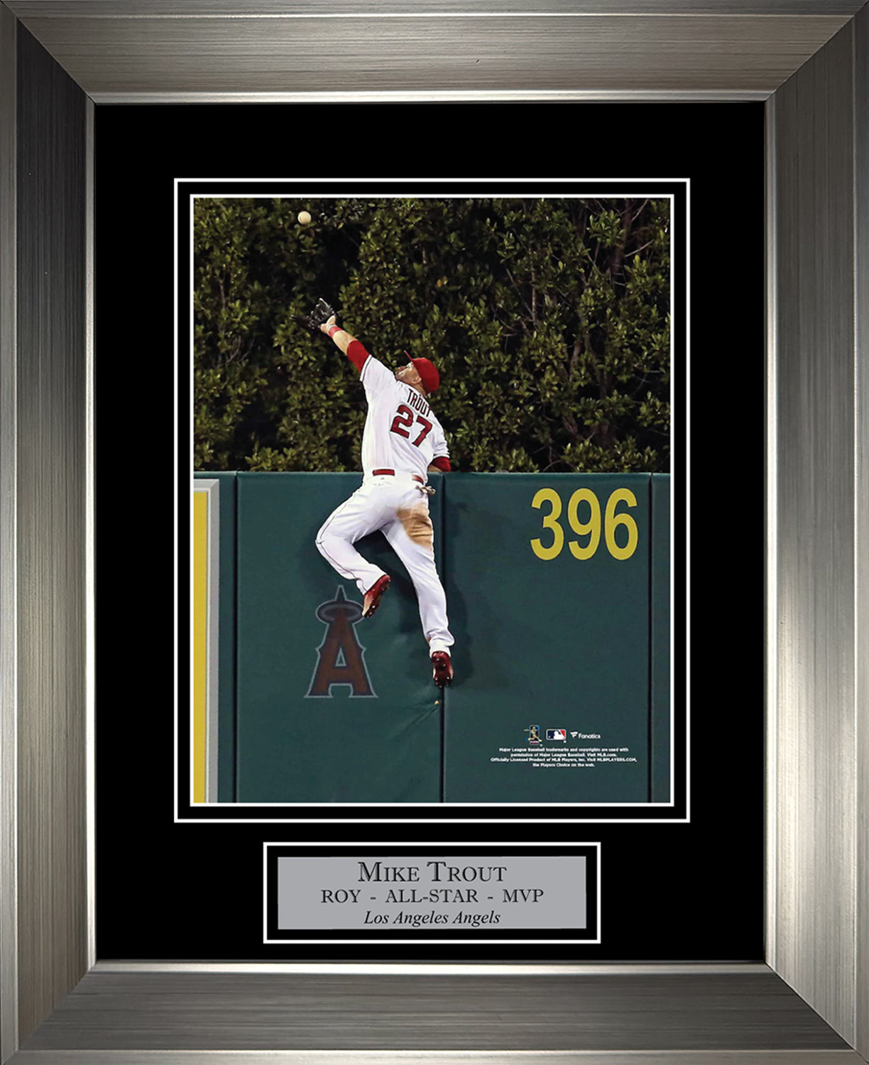 Mike Trout Jump Wall To Catch 11x14
