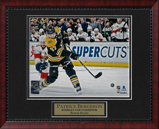 Patrice Bergeron Photo Shot 11x14