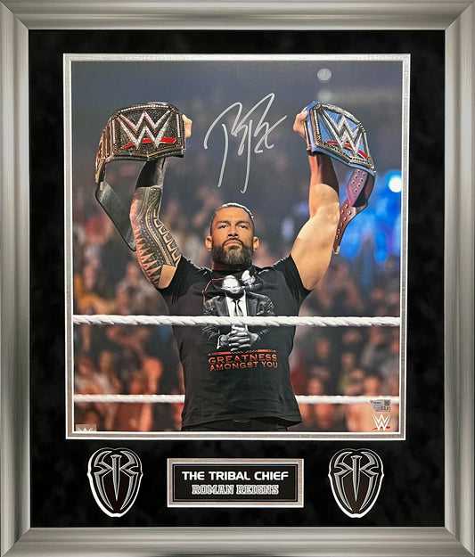 Roman Reigns Autograph Photo Championship Belts 23x27 Fanatics Authentication