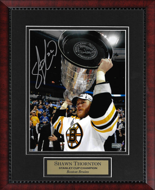 Shawn Thornton Autograph Photo Hold Stanley Cup 11x14