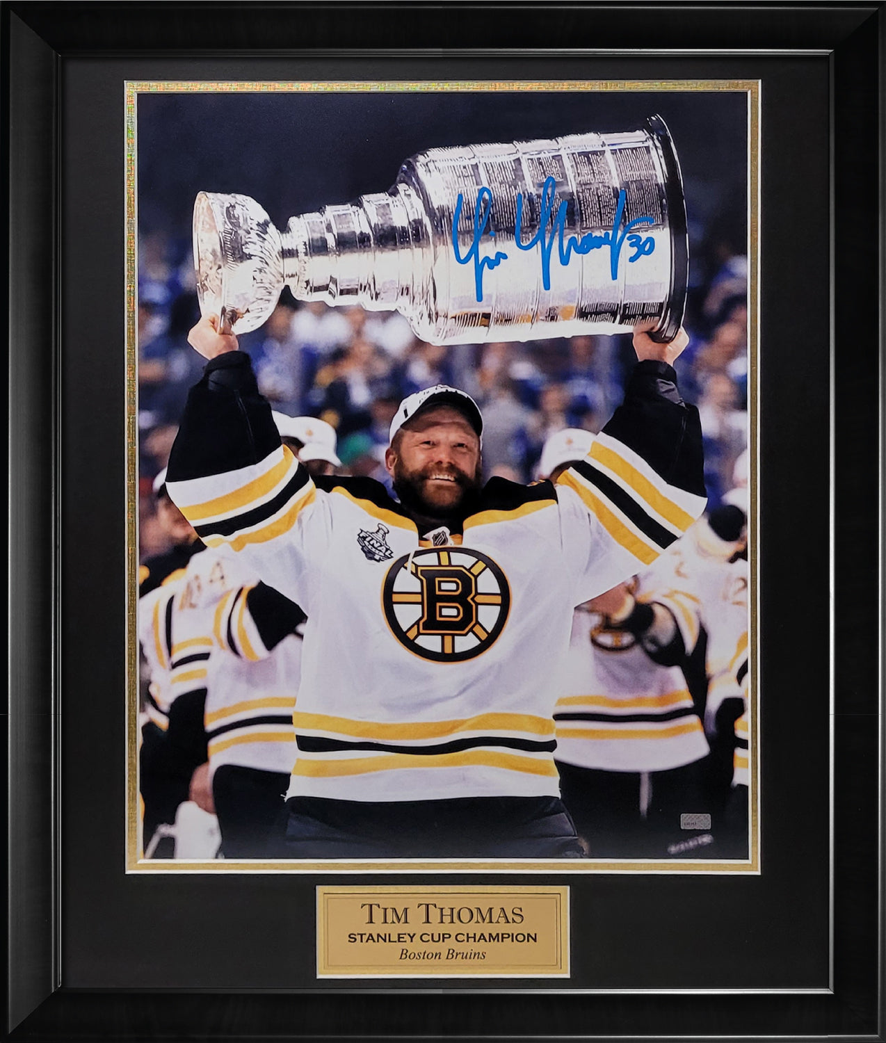 Tim Thomas Autograph Photo Hold Stanley Cup 23x27 New England Picture Authentication
