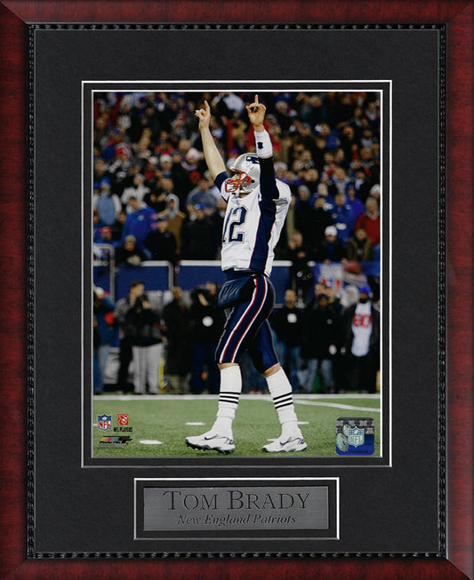 Tom Brady Photo Arms Up 11x14