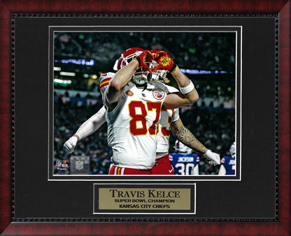 Travis Kelce Photo "<3" 11x14