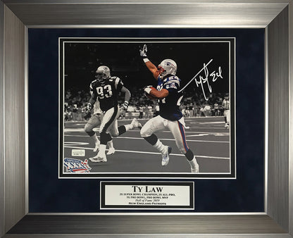 Ty Law Autograph Photo Super Bowl XXXVI Interception Spotlight 11x14