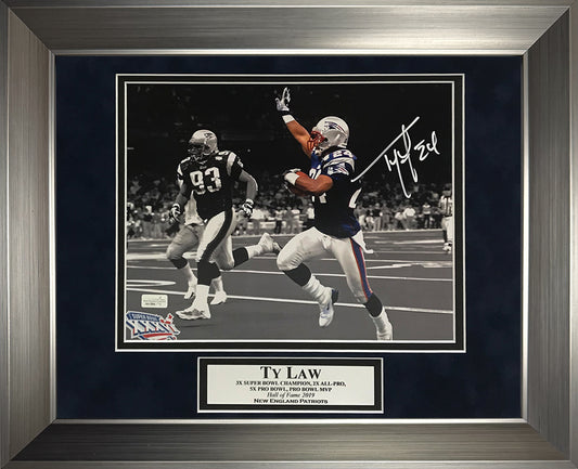 Ty Law Autograph Photo Super Bowl XXXVI Interception Spotlight 11x14