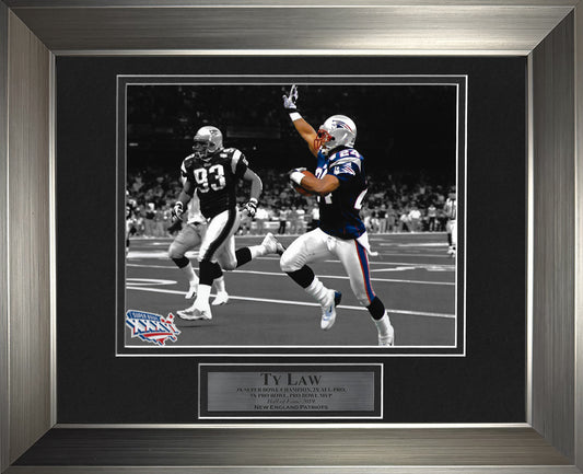 Ty Law Photo Super Bowl XXXVI TD Spotlight 11x14