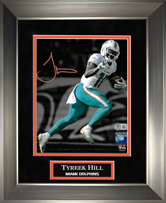 Tyreek Hill Autograph Photo Spotlight 11x14