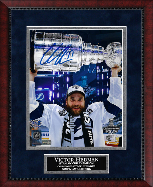 Victor Hedman Autograph Photo Holding Stanley Cup 11x14