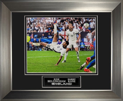 Jude Bellingham, Harry Kane Photograph - England National Team - Framed 13x16