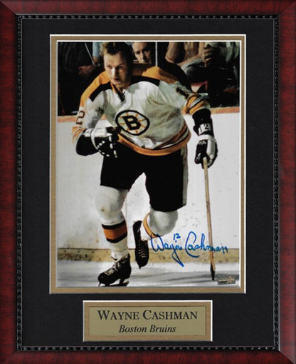 Wayne Cashman Autograph Photo Skate 11x14