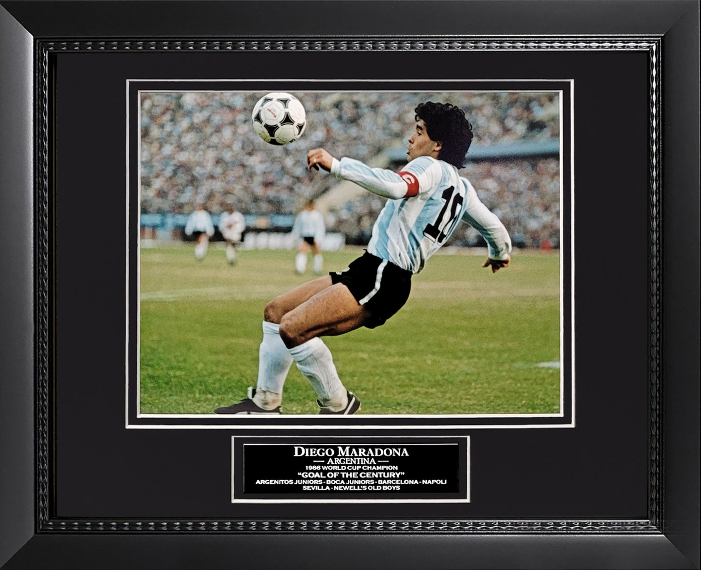 Diego Maradon Photograph - Argentina National Team - Framed 13x16