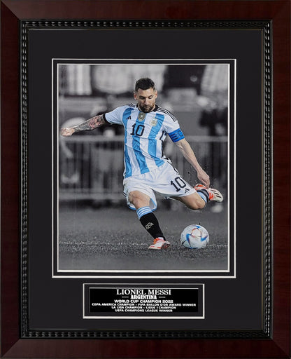 Lionel Messi Photograph - Argentina National Team - Framed 13x16