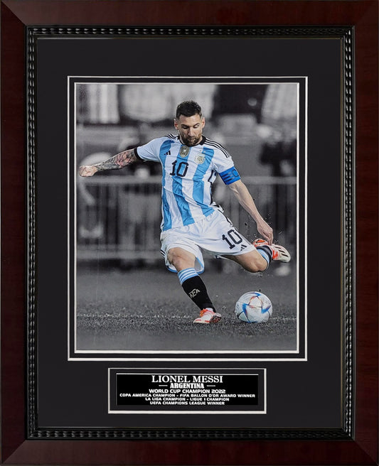 Lionel Messi Photograph - Argentina National Team - Framed 13x16