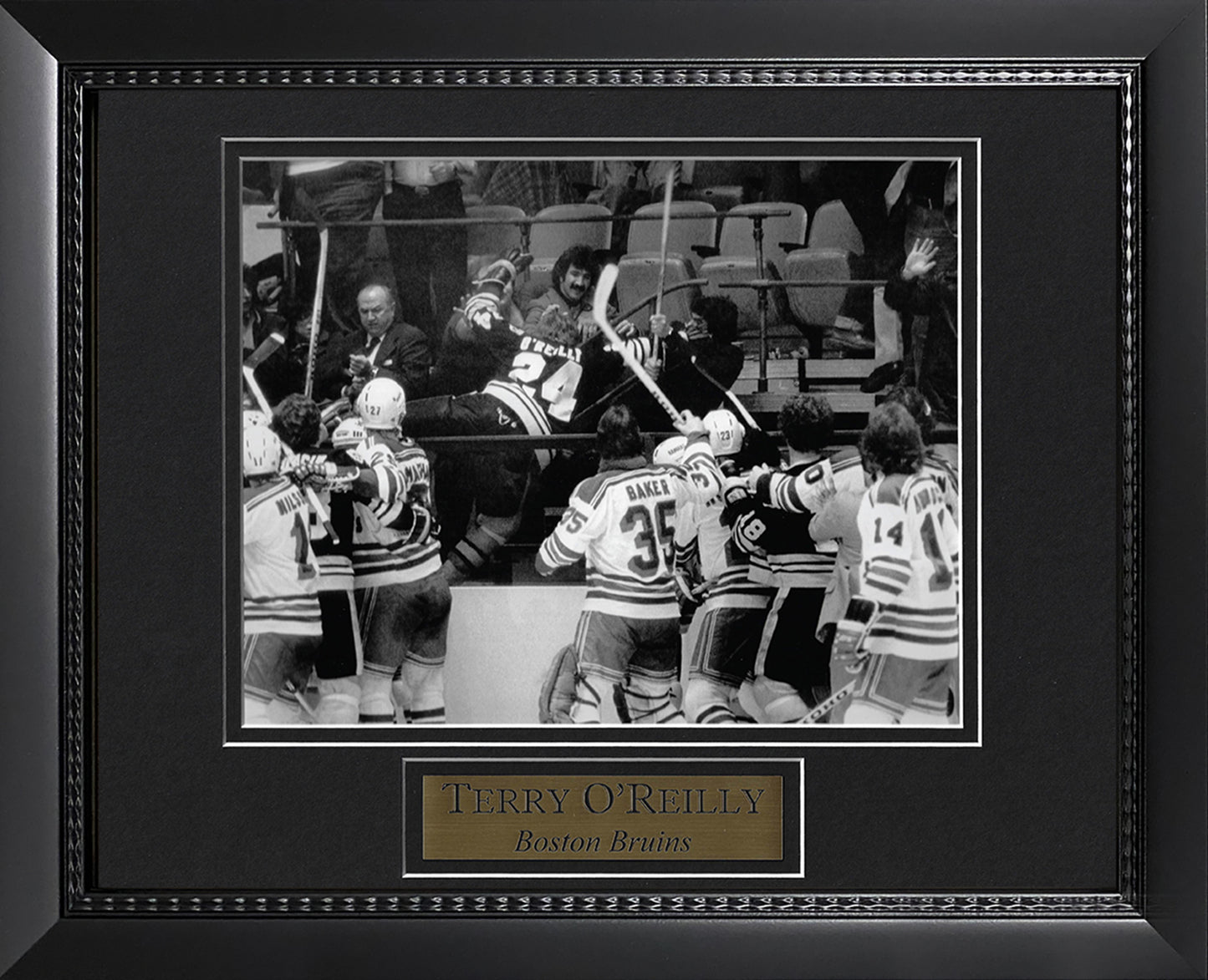 Terry O'Reilly Autograph Photo Shoe Beat down 11 x 14