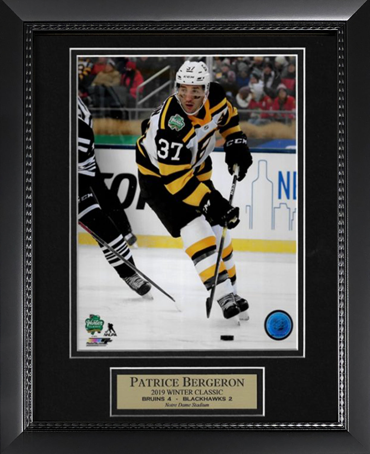 Patrice Bergeron Photo Winter Classic 2019 Skate 11x14