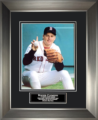 Roger Clemens Photograph - 20K's - Boston Red Sox - Framed 13x16