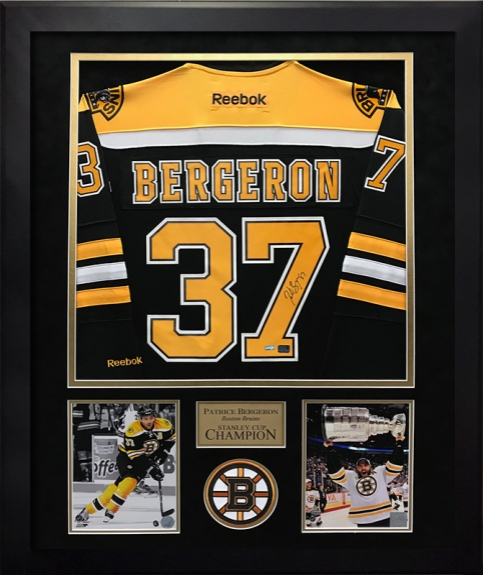 Boston Bruins Brad Marchand Signed Retro Jersey Swatch Framed